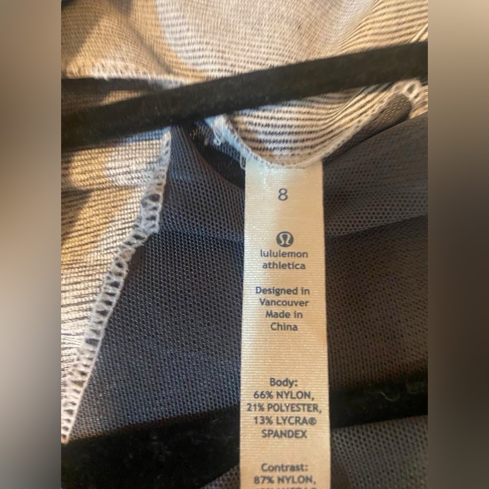 *Lululemon Active Jacket Size 8 - image 6